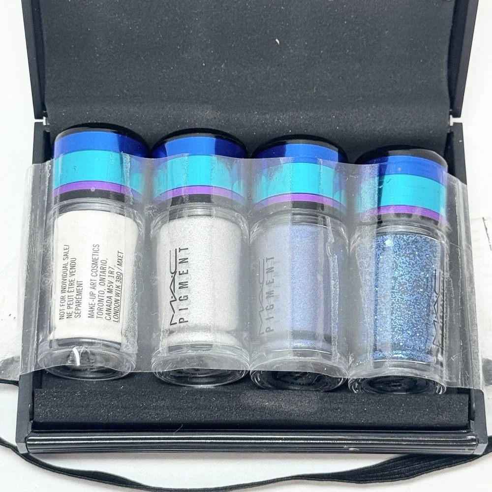MAC Irresistibly Charming Glitters & Pigments / Blue Set Limited Edition SEALED